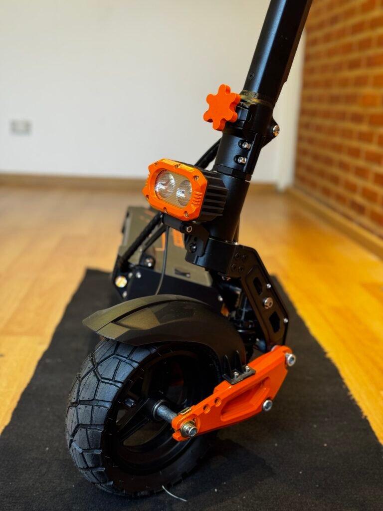 E-SCOOTER MAGMA - Image 4